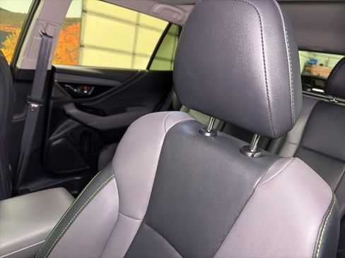 Certified 2025 Subaru Outback Onyx Edition AWD/4WD image 23