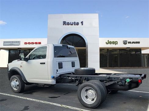 New 2026 RAM 5500 Tradesman w/ Chrome Appearance Group image 2