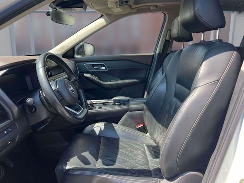 Used 2023 Nissan Rogue Platinum w/ Platinum Premium Package AWD/4WD image 17