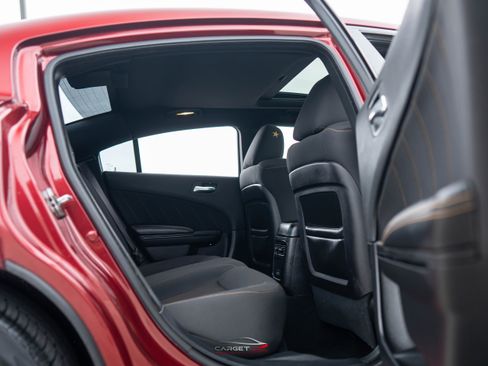 Used 2019 Dodge Charger Scat Pack w/ Stars & Stripes Edition image 19