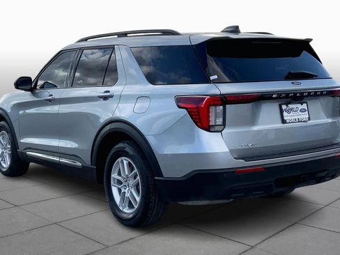 Certified 2025 Ford Explorer Active image 11