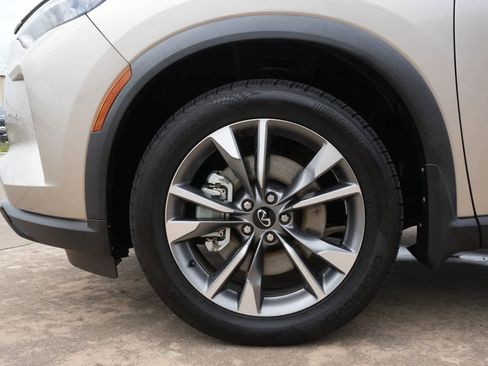 Used 2025 INFINITI QX50 Luxe image 25