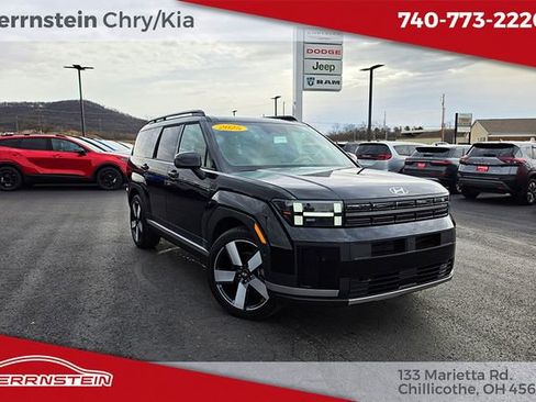 Used 2025 Hyundai Santa Fe Limited image 1