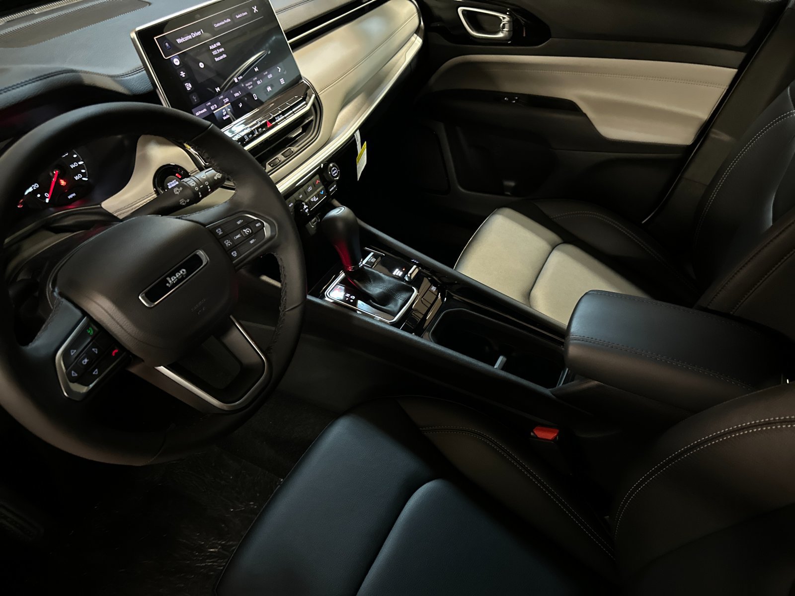 New 2026 Jeep Compass Limited AWD/4WD image 9