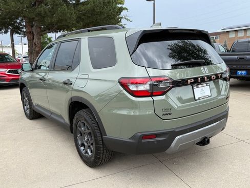 Certified 2026 Honda Pilot TrailSport image 6