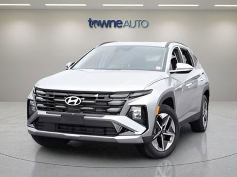 Used 2025 Hyundai Tucson SEL AWD/4WD image 10
