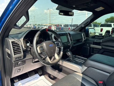 Used 2017 Ford F150 Raptor w/ Equipment Group 802A Luxury AWD/4WD image 13