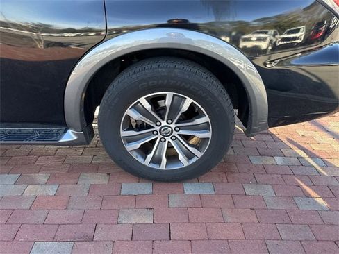 Used 2018 Nissan Armada SL w/ Premium Package image 6