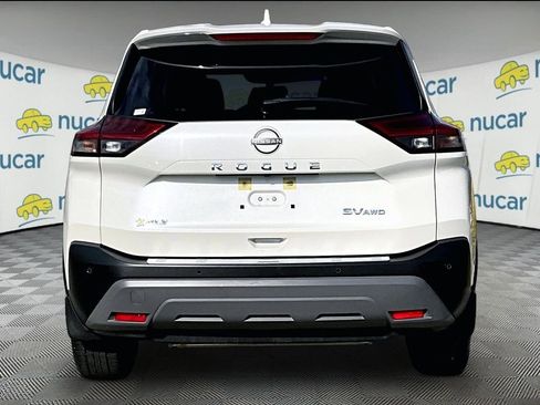 Used 2023 Nissan Rogue SV AWD/4WD image 5