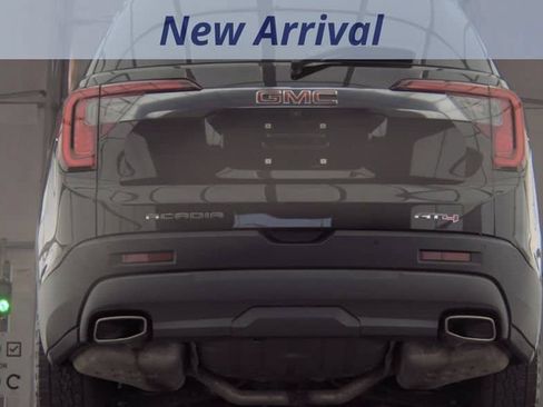 Used 2023 GMC Acadia AT4 w/ Preferred Package AWD/4WD image 8