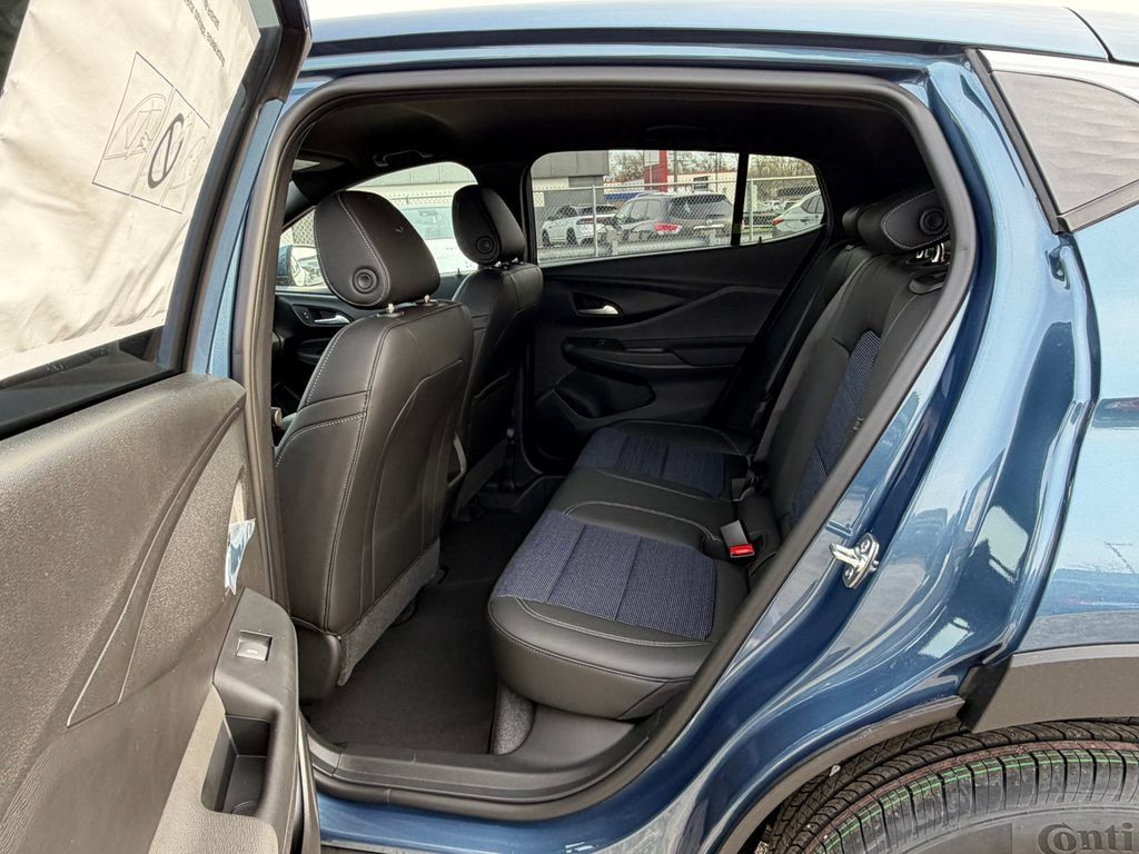 New 2026 Buick Envista Sport Touring w/ Convenience I Package FWD image 16