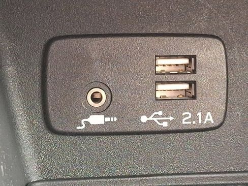 Used 2023 Subaru Forester Sport image 24