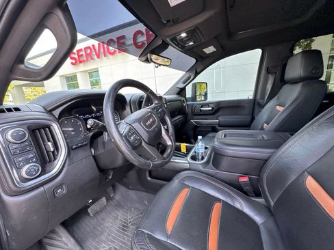 Used 2021 GMC Sierra 3500 AT4 w/ AT4 Premium Plus Package AWD/4WD image 11