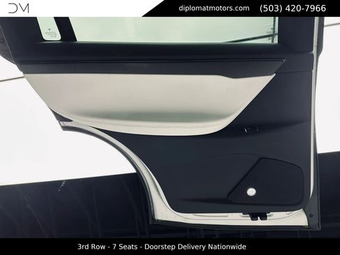 Used 2018 Tesla Model X 100D AWD/4WD image 29