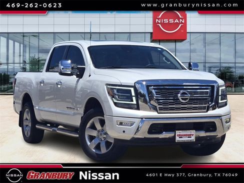 Used 2020 Nissan Titan SL w/ Moonroof Package image 1
