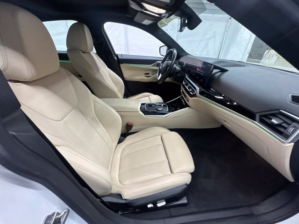 Used 2023 BMW i4 eDrive35 w/ Premium Package RWD image 8