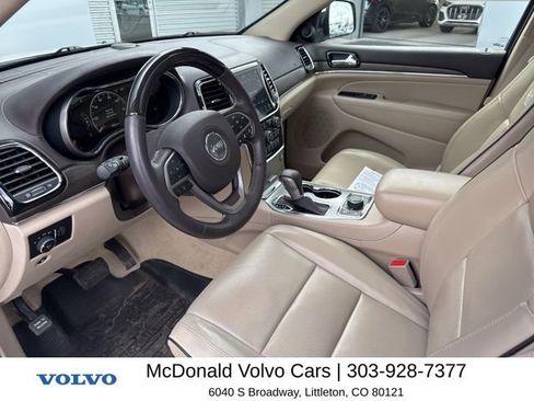 Used 2020 Jeep Grand Cherokee Overland image 6
