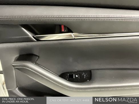 Certified 2025 MAZDA MAZDA3 s image 19