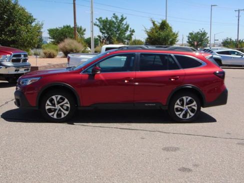Certified 2022 Subaru Outback Limited AWD/4WD image 7