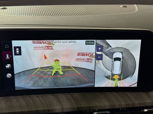 Used 2024 Kia Telluride SX Prestige w/ Towing Package image 7