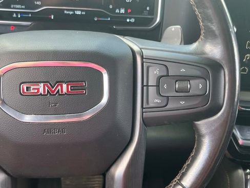 Used 2022 GMC Sierra 1500 AT4 w/ AT4 Preferred Package AWD/4WD image 33