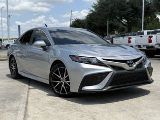 Used 2023 Toyota Camry SE FWD video 2