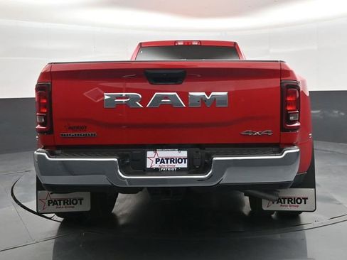 New 2026 RAM 3500 Big Horn AWD/4WD image 5