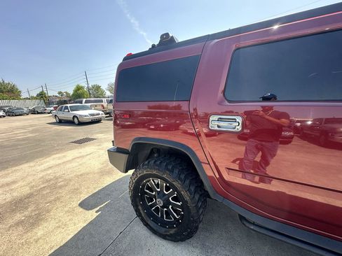 Used 2003 HUMMER H2 w/ Preferred Equipment Group AWD/4WD image 50