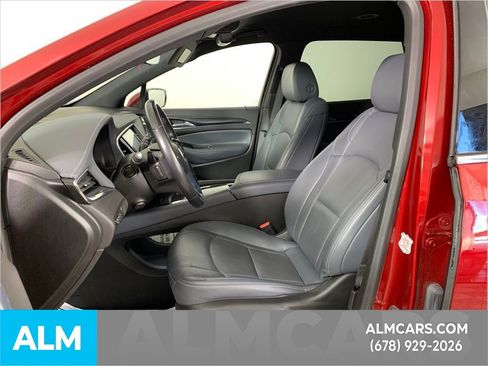 Used 2024 Buick Enclave Premium image 18