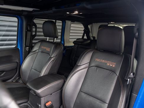 Used 2021 Jeep Wrangler Unlimited Rubicon image 5