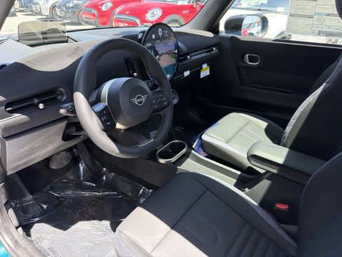 New 2026 MINI Cooper 2-Door Hardtop FWD image 10