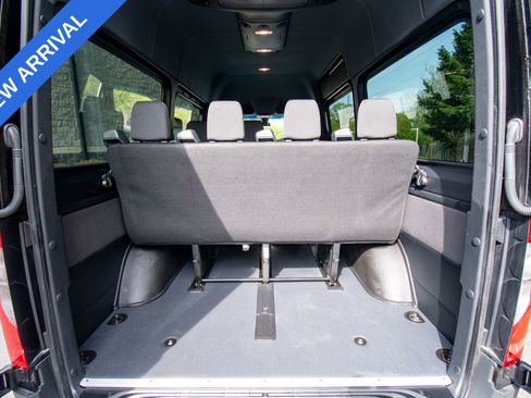 Used 2024 Mercedes-Benz Sprinter 2500 image 22