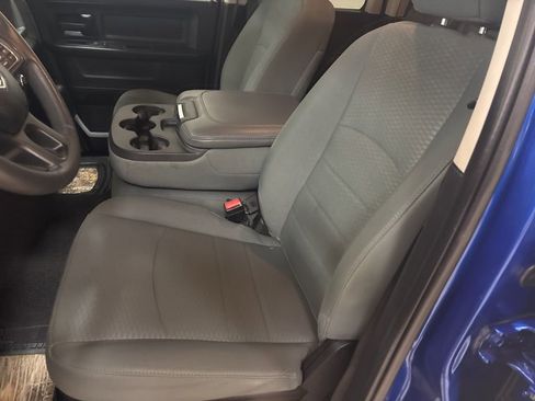 Used 2019 RAM 1500 Express image 21