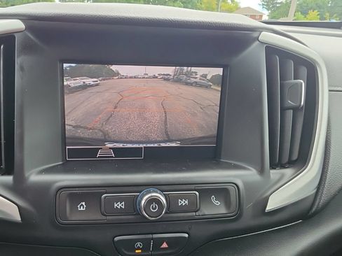 Certified 2023 GMC Terrain SLE w/ Driver Convenience Package AWD/4WD image 16