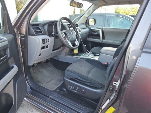 Used 2010 Toyota 4Runner Limited RWD image 7