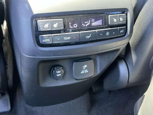 Used 2023 Hyundai Palisade Limited w/ Cargo Package AWD/4WD image 11