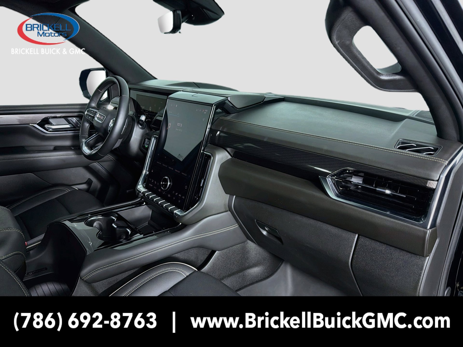 Used 2026 GMC Yukon Elevation w/ Elevation Premium Package RWD image 17