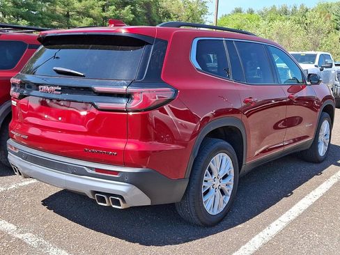 Used 2025 GMC Acadia Elevation w/ Elevation Premium Package AWD/4WD image 4