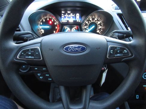 Used 2017 Ford Escape SE AWD/4WD image 20