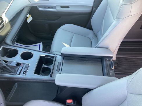 Certified 2026 Toyota Sienna XLE image 24