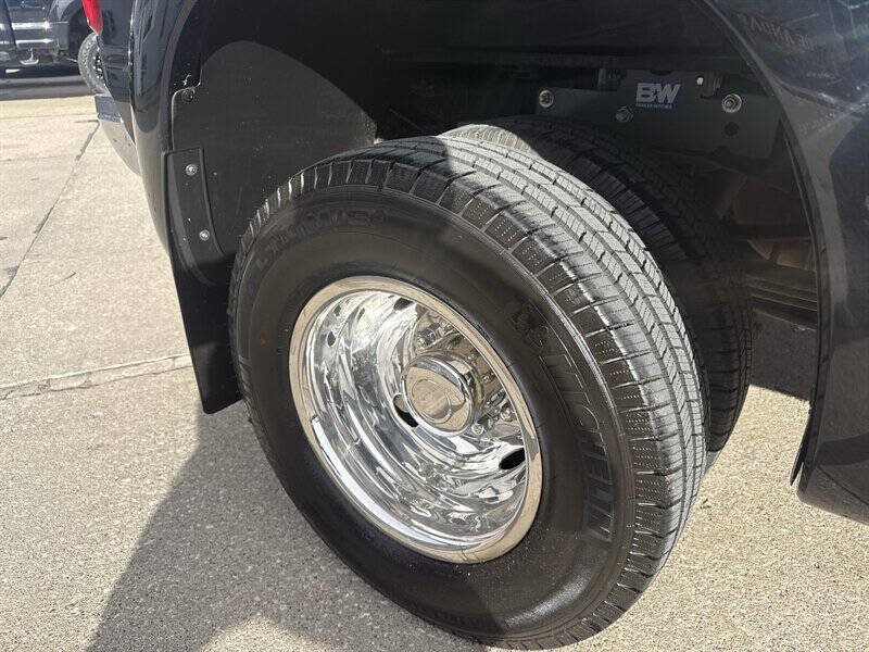 Used 2016 Ford F350 XLT AWD/4WD image 15