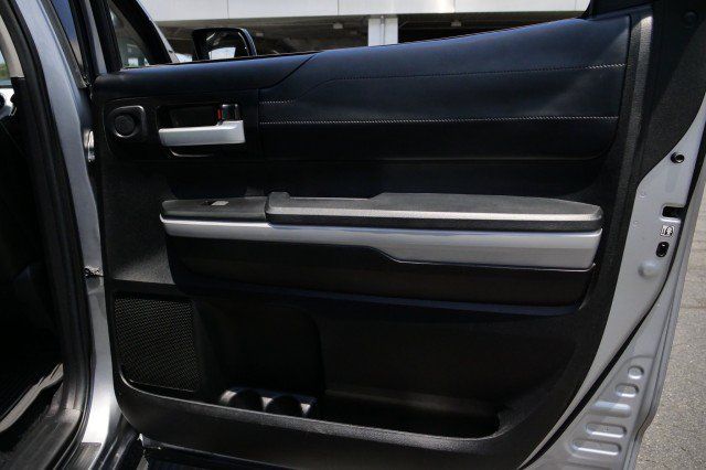Used 2019 Toyota Tundra Limited w/ Limited Premium Package AWD/4WD image 40