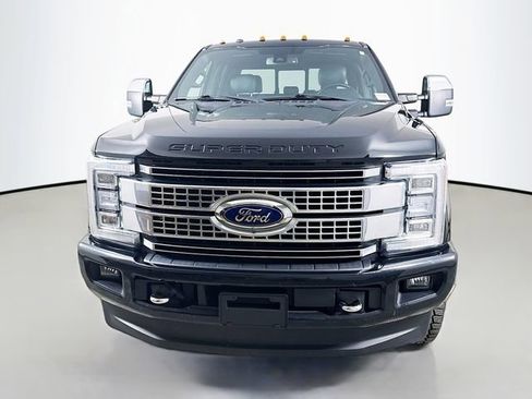 Used 2018 Ford F350 Platinum w/ Platinum Ultimate Package AWD/4WD image 2
