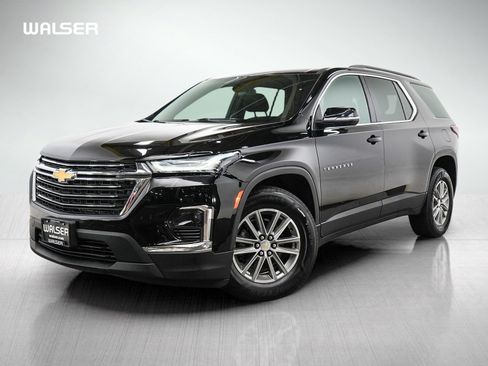 Used 2023 Chevrolet Traverse LT AWD/4WD image 1