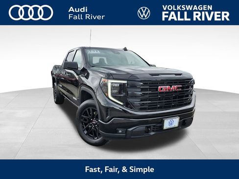 Used 2023 GMC Sierra 1500 Elevation AWD/4WD image 1