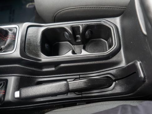 Used 2019 Jeep Wrangler Unlimited Rubicon image 31