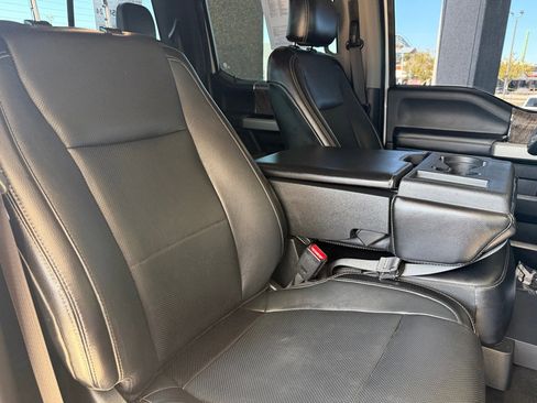 Used 2017 Ford F350 Lariat w/ Chrome Package AWD/4WD image 34