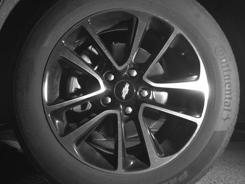 Used 2025 Chevrolet TrailBlazer LT FWD image 12