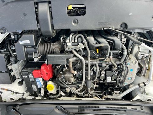 Used 2023 Nissan Sentra SV w/ SV Premium Package image 18