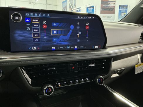 New 2026 Chevrolet Tahoe LS w/ LS Custom Edition AWD/4WD image 22